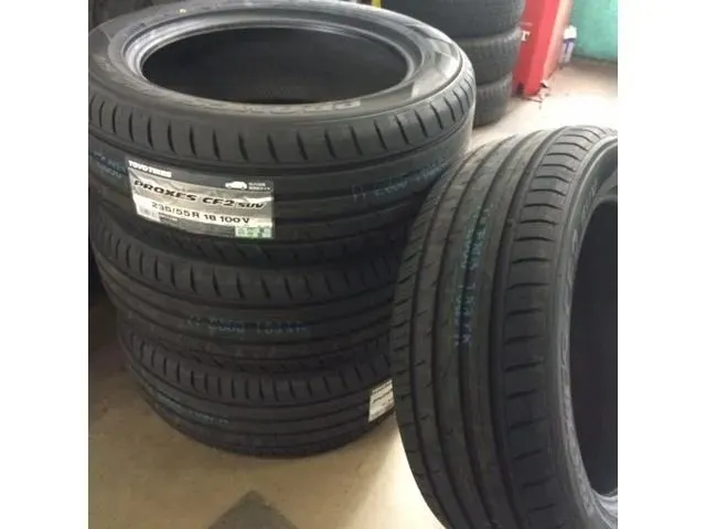 SUVタイヤもお任せください!